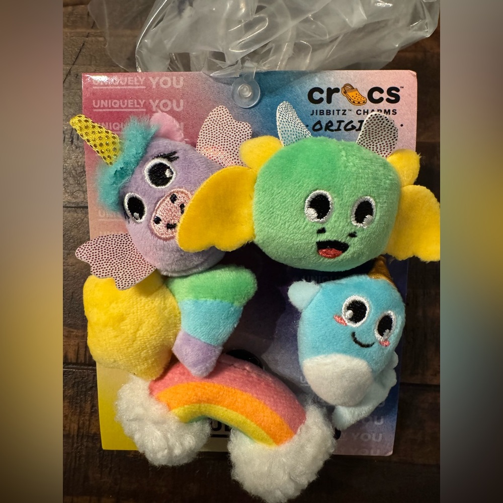 Crocs Jibbitz Charms Set with Rainbow and Animals NWT